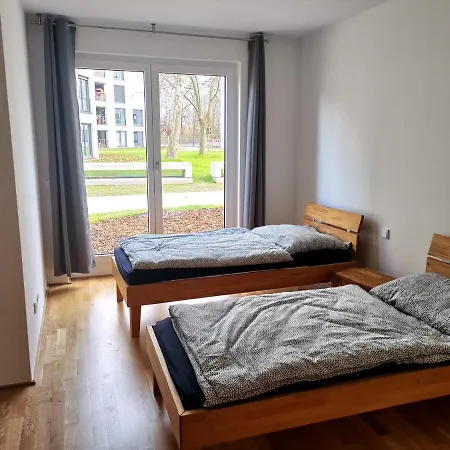 Schoene Am Park In Apartment