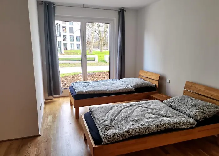 Schoene Am Park In Apartamento