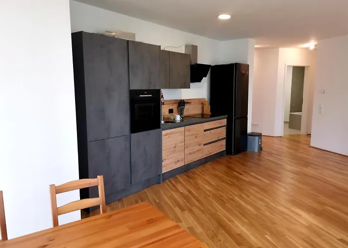 Schoene Am Park In Mainz